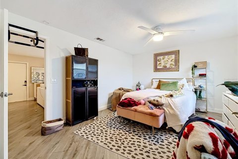 Condominio en venta en Saint Petersburg, Florida, 1 dormitorio, 59.46 m2 № 2147407 - foto 14