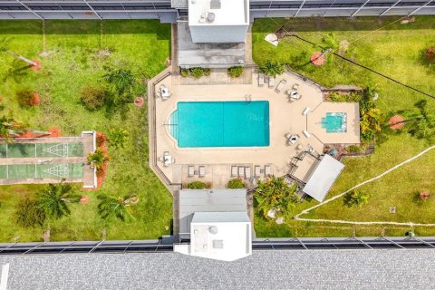 Condominio en venta en Saint Petersburg, Florida, 1 dormitorio, 59.46 m2 № 2147407 - foto 28
