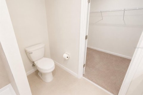 Casa en alquiler en Wimauma, Florida, 4 dormitorios, 174.1 m2 № 2156404 - foto 9