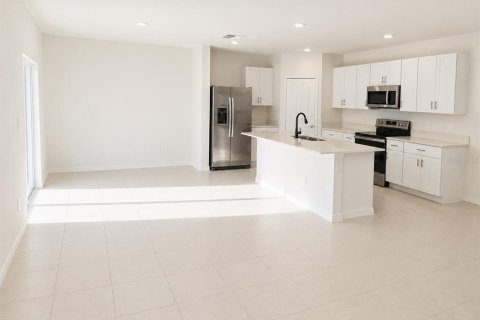 Casa en alquiler en Wimauma, Florida, 4 dormitorios, 174.1 m2 № 2156404 - foto 5