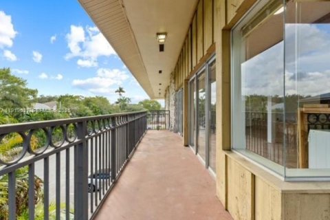 Купить кондоминиум в Дейви, Флорида 2 спальни, 111.48м2, № 1974111 - фото 27