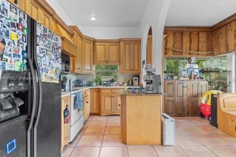 Купить кондоминиум в Дейви, Флорида 2 спальни, 111.48м2, № 1974111 - фото 2