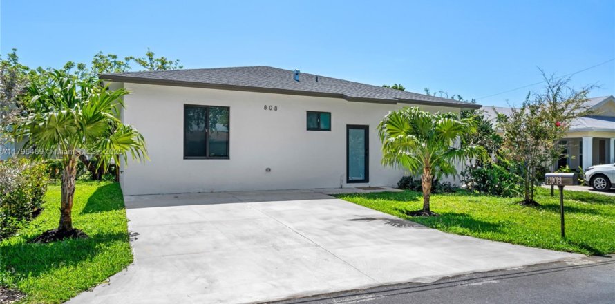 Villa ou maison à Hallandale Beach, Floride 3 chambres, 148.64 m2 № 1738575