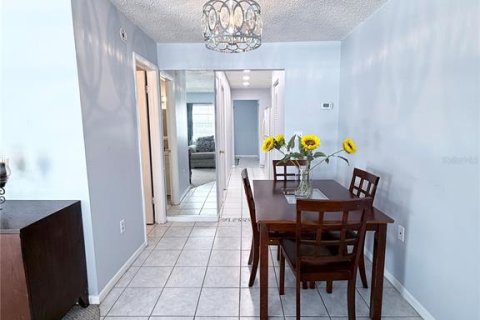 Condominio en alquiler en Saint Petersburg, Florida, 1 dormitorio, 59.46 m2 № 1772047 - foto 7