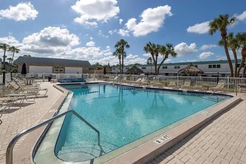 Condominio en alquiler en Saint Petersburg, Florida, 1 dormitorio, 59.46 m2 № 1772047 - foto 14
