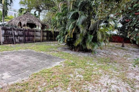 Casa en alquiler en Oakland Park, Florida, 2 dormitorios, 70.88 m2 № 2010607 - foto 12