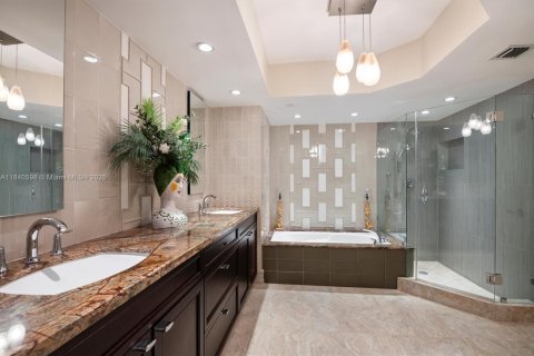 Copropriété à vendre à Aventura, Floride: 2 chambres, 132.85 m2 № 1940806 - photo 10
