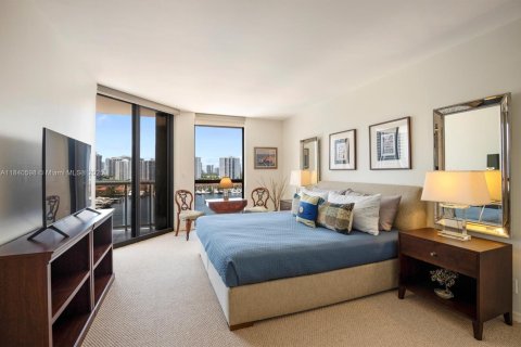 Copropriété à vendre à Aventura, Floride: 2 chambres, 132.85 m2 № 1940806 - photo 9