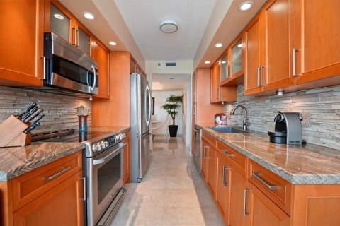 Copropriété à vendre à Aventura, Floride: 2 chambres, 132.85 m2 № 1940806 - photo 3