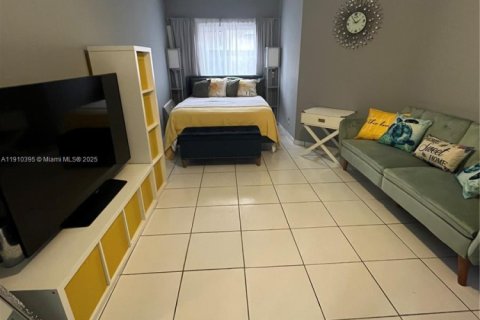 Villa ou maison à vendre à Weston, Floride: 3 chambres, 120.4 m2 № 1966584 - photo 10