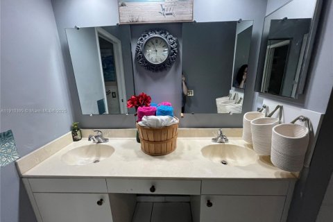 Villa ou maison à vendre à Weston, Floride: 3 chambres, 120.4 m2 № 1966584 - photo 14