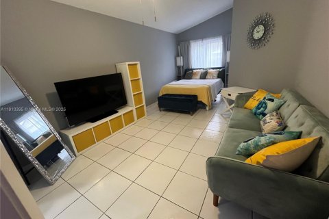 Villa ou maison à vendre à Weston, Floride: 3 chambres, 120.4 m2 № 1966584 - photo 8