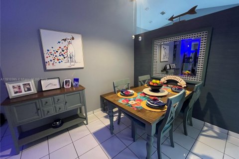 Villa ou maison à vendre à Weston, Floride: 3 chambres, 120.4 m2 № 1966584 - photo 15