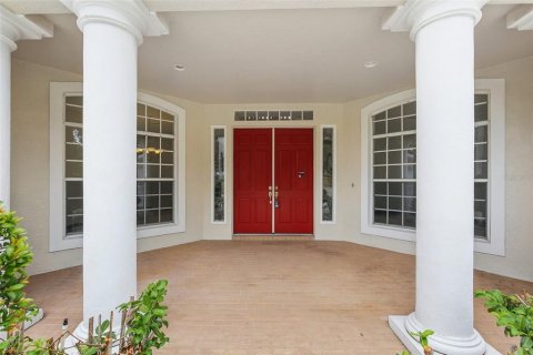 House in Plant City, Florida 5 bedrooms, 420.38 sq.m. № 1775578 - photo 3