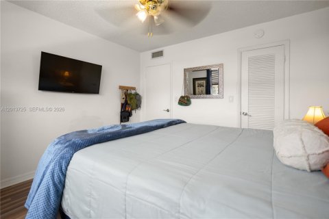 Condominio en venta en Aventura, Florida, 2 dormitorios, 100.61 m2 № 2076473 - foto 24