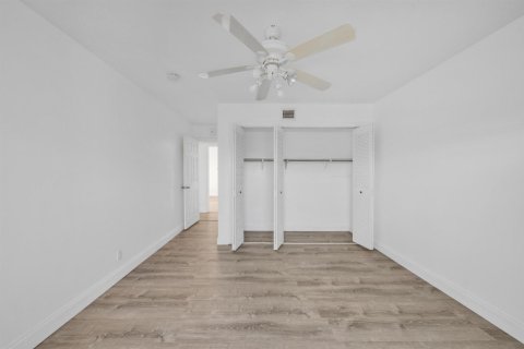 Copropriété à vendre à Plantation, Floride: 3 chambres, 118.45 m2 № 2190885 - photo 30