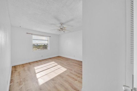 Copropriété à vendre à Plantation, Floride: 3 chambres, 118.45 m2 № 2190885 - photo 23