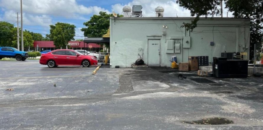 Business in Margate, Florida № 762908