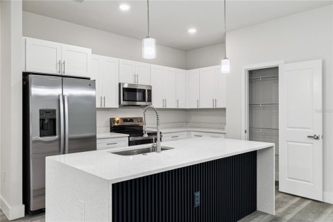Villa ou maison à vendre à Ocala, Floride: 4 chambres, 180.88 m2 № 2224962 - photo 12