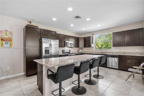 Casa en venta en Davie, Florida, 4 dormitorios, 222.97 m2 № 1846190 - foto 12