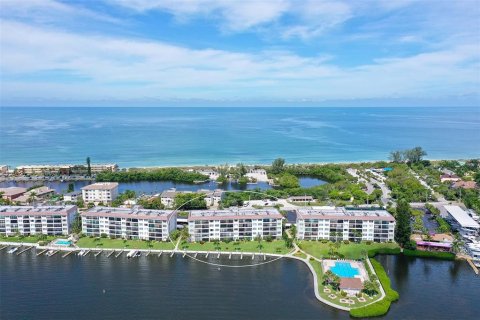 Condo in Sarasota, Florida, 2 bedrooms  № 1266205 - photo 5