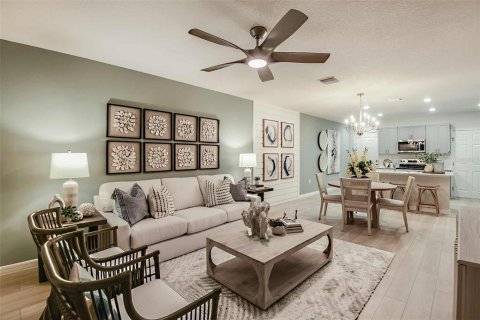 Townhouse in Haines City, Florida 3 bedrooms, 143.81 sq.m. № 2105028 - photo 3