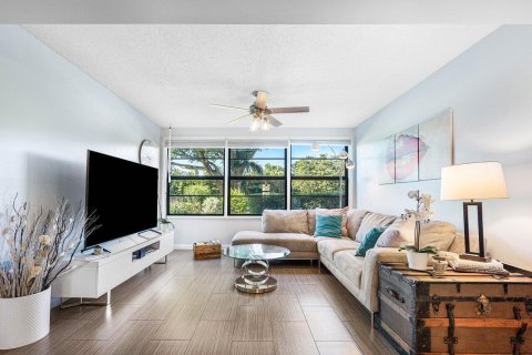Copropriété à vendre à Boca Raton, Floride: 2 chambres, 121.98 m2 № 2424585 - photo 10
