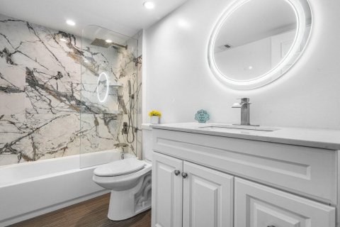 Copropriété à vendre à Boca Raton, Floride: 2 chambres, 121.98 m2 № 2424585 - photo 19