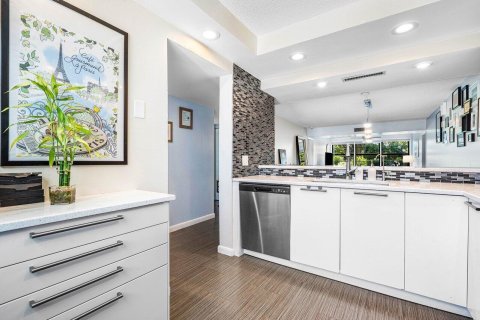 Copropriété à vendre à Boca Raton, Floride: 2 chambres, 121.98 m2 № 2424585 - photo 7