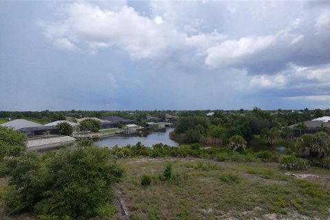 Casa en venta en Port Charlotte, Florida, 3 dormitorios, 204.2 m2 № 2118991 - foto 14