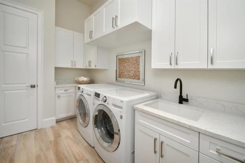 Casa en venta en Port Charlotte, Florida, 3 dormitorios, 204.2 m2 № 2118991 - foto 10