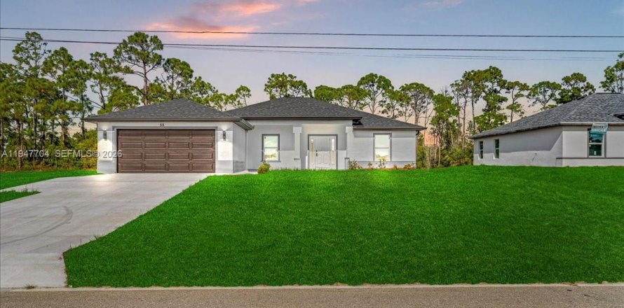 Casa en Cape Coral, Florida 4 dormitorios № 2003728