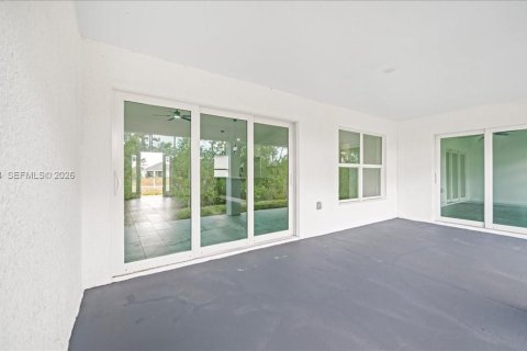 Casa en venta en Cape Coral, Florida, 4 dormitorios № 2003728 - foto 26