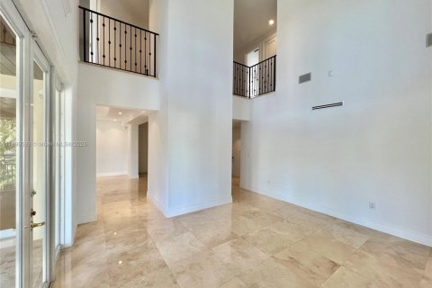 Villa ou maison à louer à Key Biscayne, Floride: 6 chambres, 668.71 m2 № 1952346 - photo 8