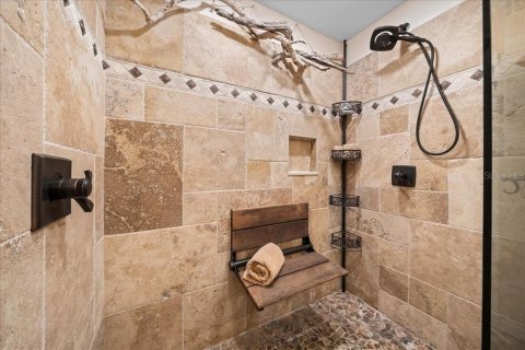 Condo in Crystal River, Florida, 2 bedrooms № 2395995 - photo 21