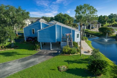 Condo in Crystal River, Florida, 2 bedrooms № 2395995 - photo 27