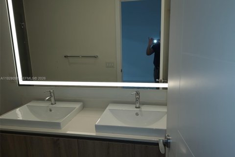 Copropriété à louer à Aventura, Floride: 1 chambre, 80.55 m2 № 1998440 - photo 8