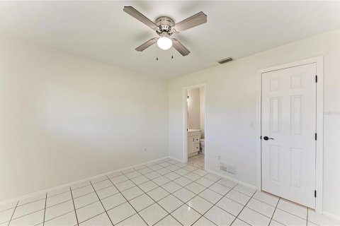 Casa en venta en Venice, Florida, 2 dormitorios, 88.07 m2 № 2389435 - foto 28
