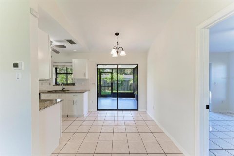 Casa en venta en Venice, Florida, 2 dormitorios, 88.07 m2 № 2389435 - foto 11