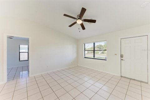 Casa en venta en Venice, Florida, 2 dormitorios, 88.07 m2 № 2389435 - foto 8