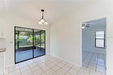 Casa en venta en Venice, Florida, 2 dormitorios, 88.07 m2 № 2389435 - foto 12