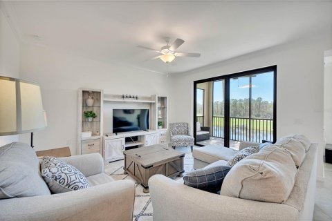 Condominio en alquiler en Lakewood Ranch, Florida, 2 dormitorios, 102.84 m2 № 2148739 - foto 6