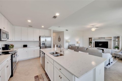 Condominio en alquiler en Lakewood Ranch, Florida, 2 dormitorios, 102.84 m2 № 2148739 - foto 7
