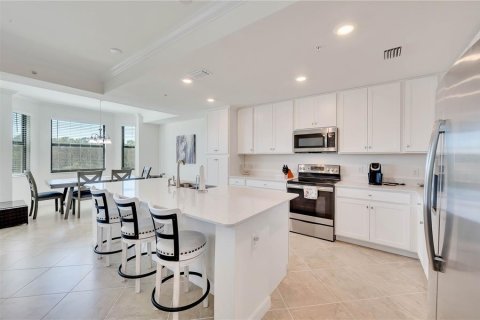 Condominio en alquiler en Lakewood Ranch, Florida, 2 dormitorios, 102.84 m2 № 2148739 - foto 9