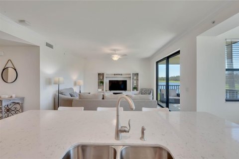 Condominio en alquiler en Lakewood Ranch, Florida, 2 dormitorios, 102.84 m2 № 2148739 - foto 10