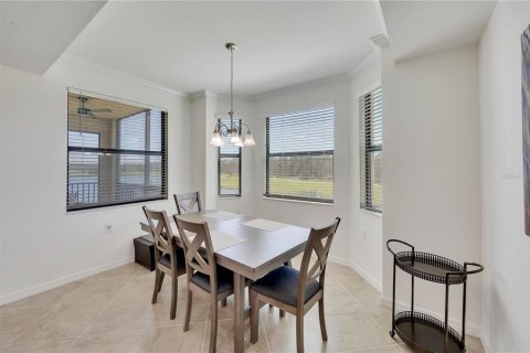 Condominio en alquiler en Lakewood Ranch, Florida, 2 dormitorios, 102.84 m2 № 2148739 - foto 11