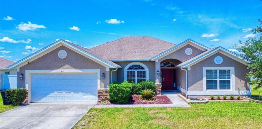 Casa en Ocala, Florida 4 dormitorios, 216.28 m2 № 1689611