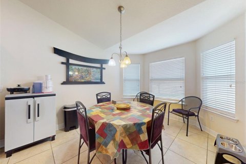 Casa en venta en Ocala, Florida, 4 dormitorios, 216.28 m2 № 1689611 - foto 13