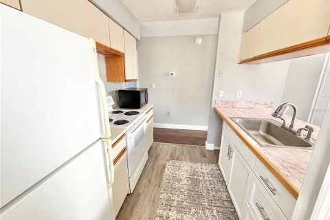 Condominio en venta en Kissimmee, Florida, 3 dormitorios, 116.13 m2 № 2230197 - foto 12