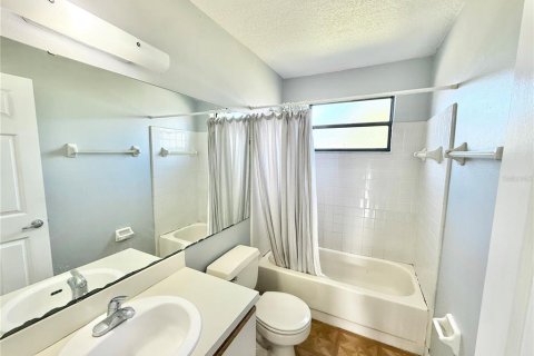 Condominio en venta en Kissimmee, Florida, 3 dormitorios, 116.13 m2 № 2230197 - foto 19